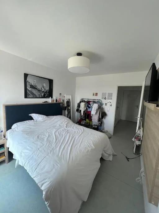 - Batignolles Apartment *